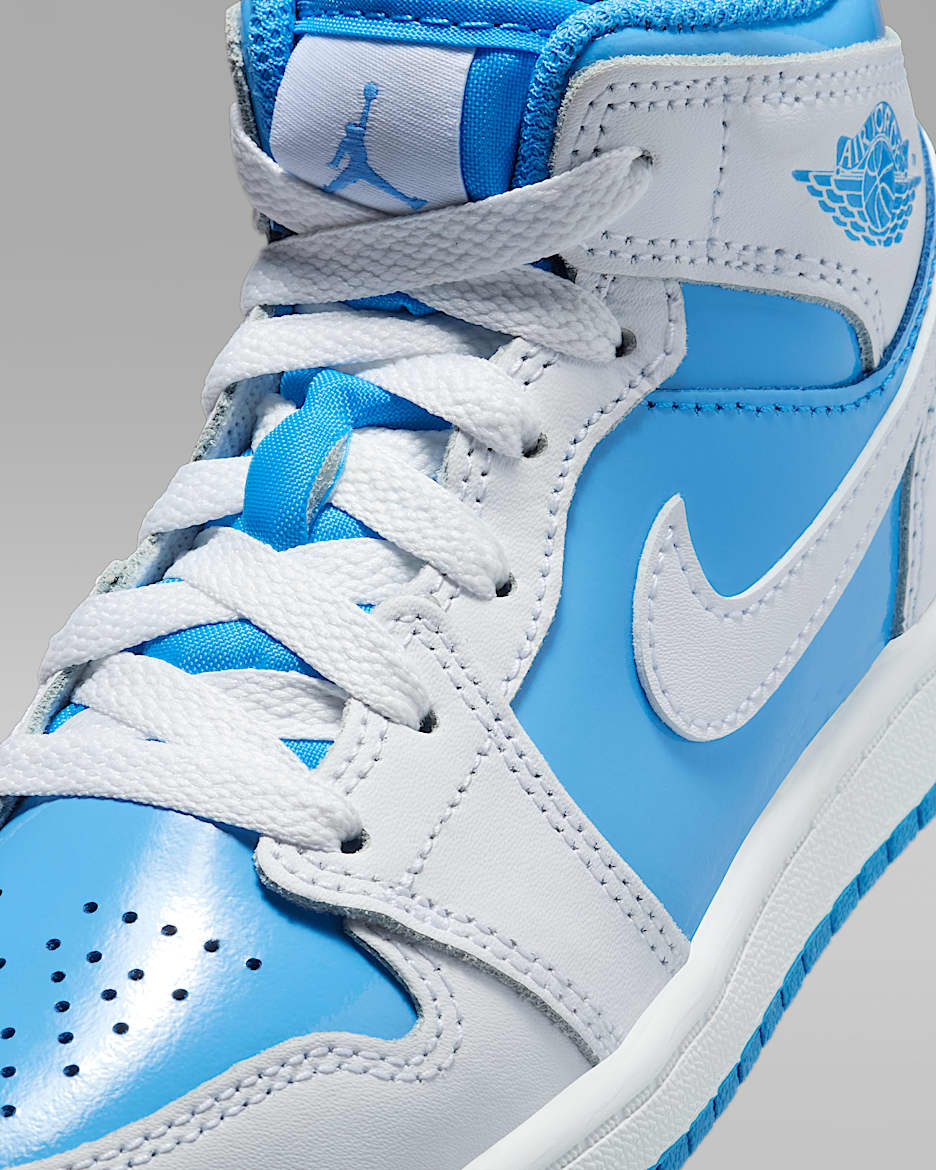 Jordan 1 Mid SE Little Kids Shoes. Nike